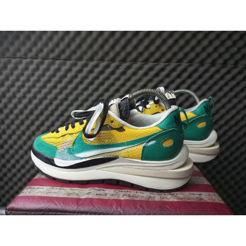 Sepatu Second SACAI X NIKE LDV