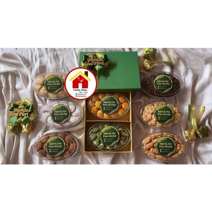 

HAMPERS PAKET A KUE KERING PREMIUM LEBARAN ISI 2 XCD521XS