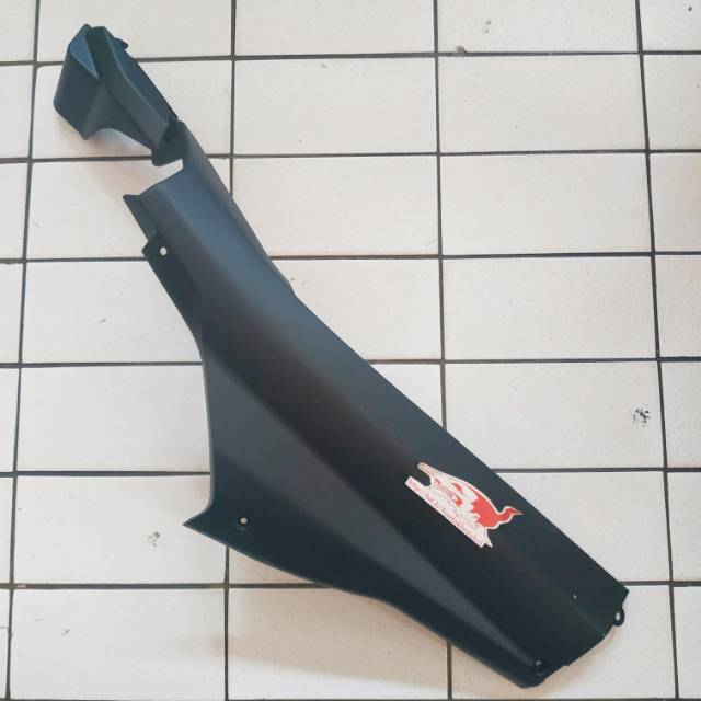 Dek Cover Samping Bawah Kanan Vario 110 Fi Esp Ori Ahm 64320k46n20 Shopee Indonesia