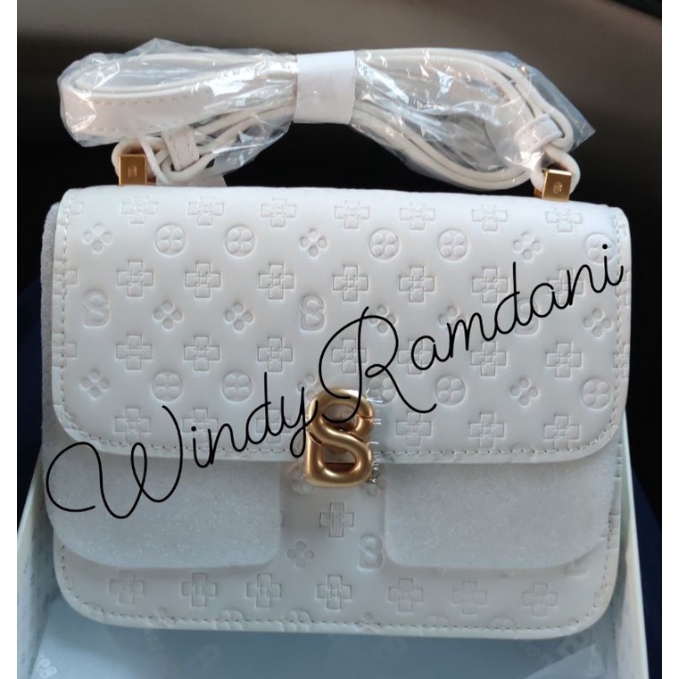 Audrey White Monogram Bag Buttonscarves