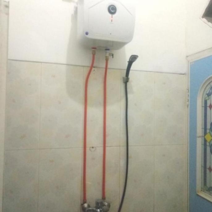 Perlengkapan instalasi luar Water Heater listrik