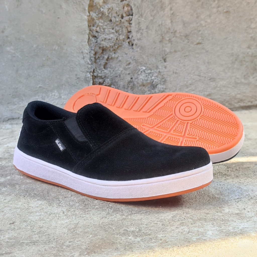 Sepatu Slip On Laki Laki Dewasa ALDEO SH01 Sneakers Casual Pria Tanpa Tali Terbaru Buat Gaya dan Santai