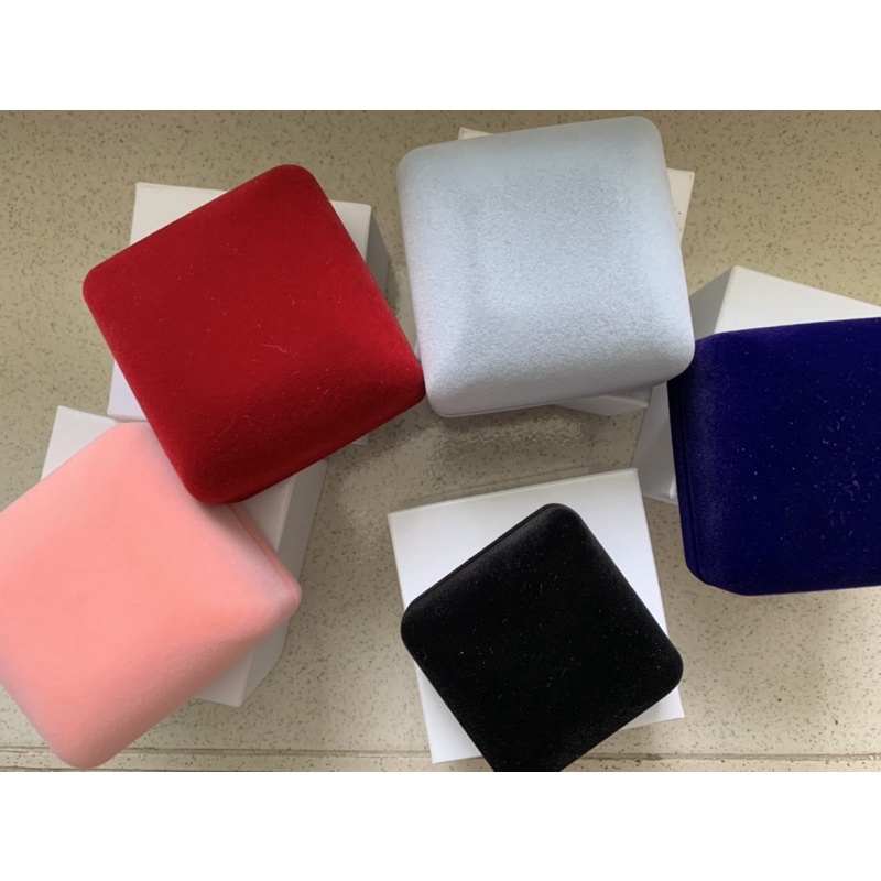 Kotak Perhiasan Bludru Import