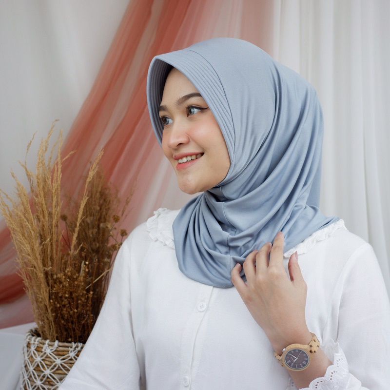 Hijab bergo sport pendek