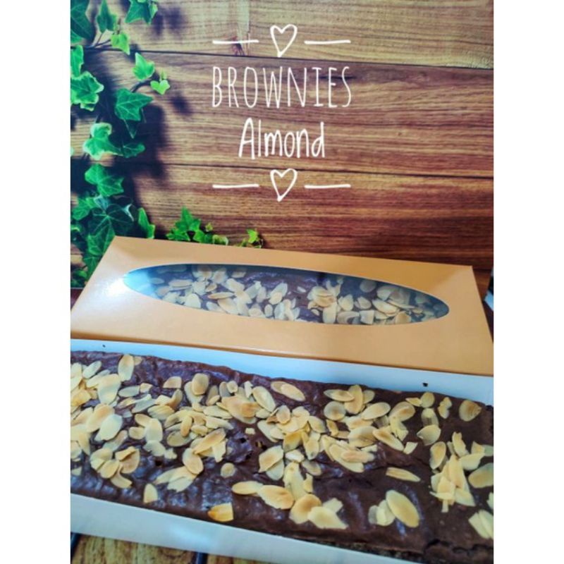 

Fudgy Brownies Classic Almond