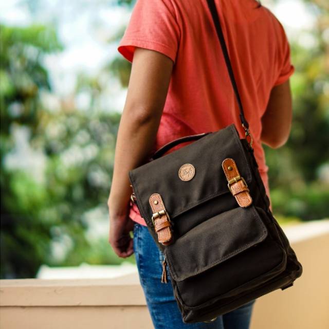 Firefly Quincy Backpack/ Sling Bag