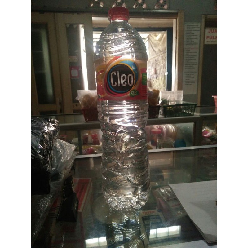 

Air botol mineral Cleo 1500ml 1,5L (eceran)