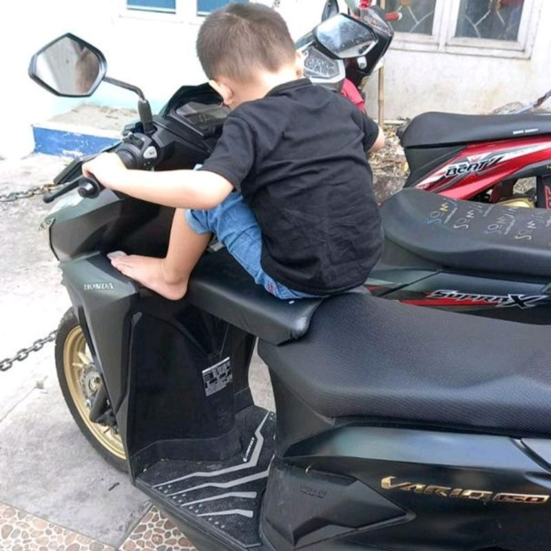 jok boncengan anak depan Honda Vario 160