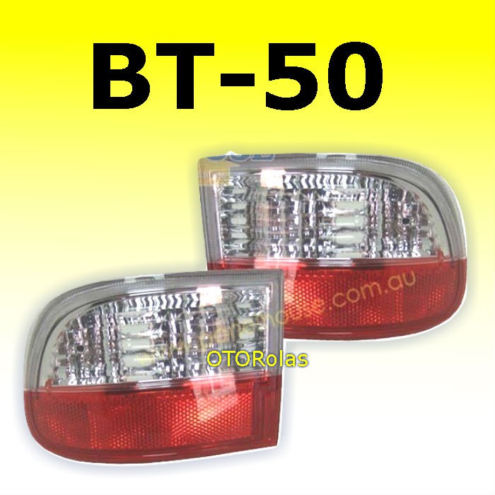 LAMPU REFLEKTOR BEMPER BUMPER BAWAH BELAKANG MAZDA BT 50 PRO 2015 2013 2014 2016 BT50 REFLECTOR