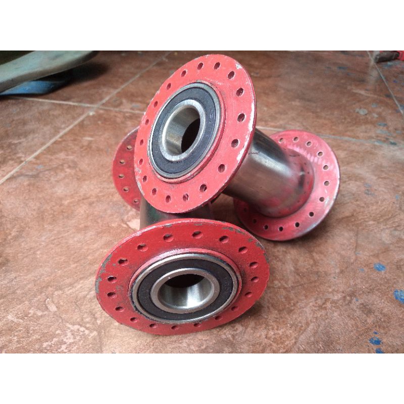 Dudukan Klaher / Tromol Buat Pelek Roda gerobak Ring 14 & 17 komplit klaher