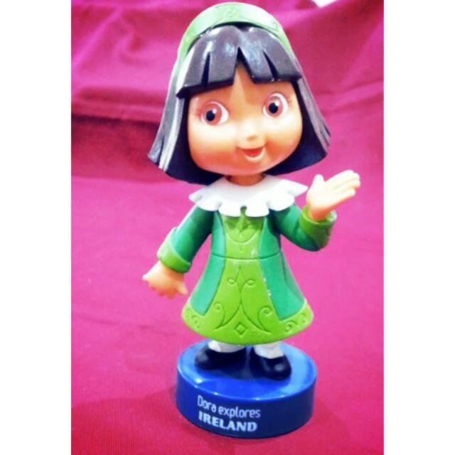 Mainan/pajangan/topper dora