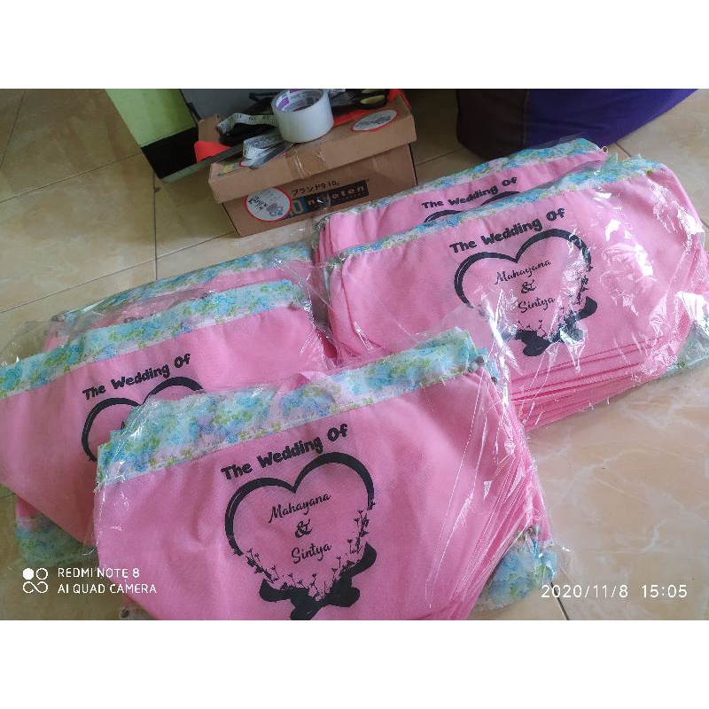 Tas Hajatan serut box 20x20