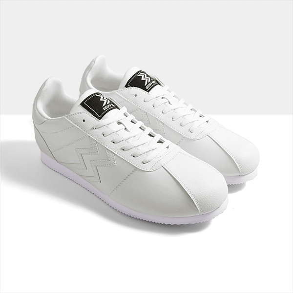 Athletica Factory - AT 231 White Blue (Clearance Sale) | Sepatu Running | Sepatu Pria