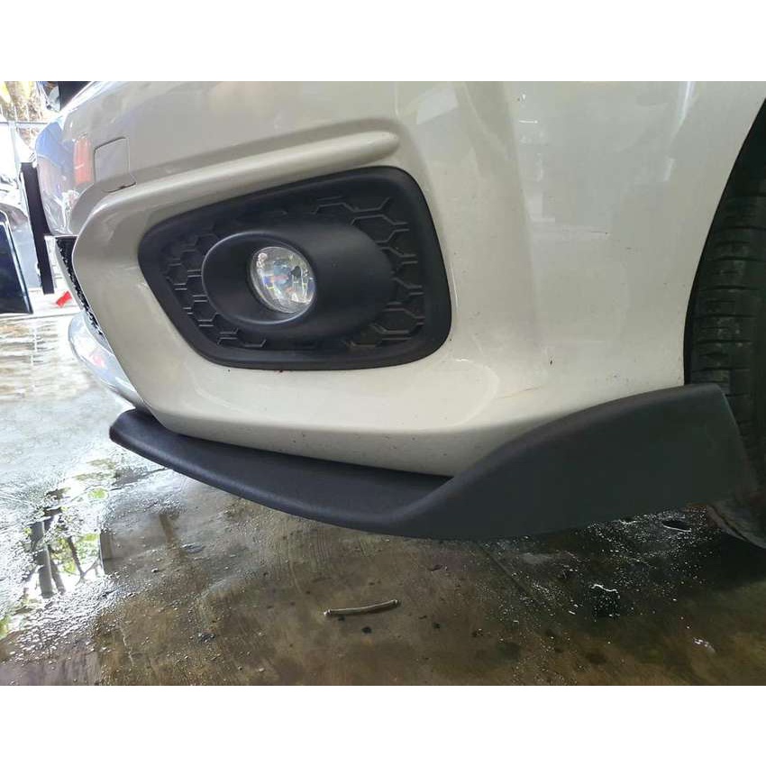 Jual Winglet Bumper Universal Spoiler Diffuser Bumper depan mobil Car