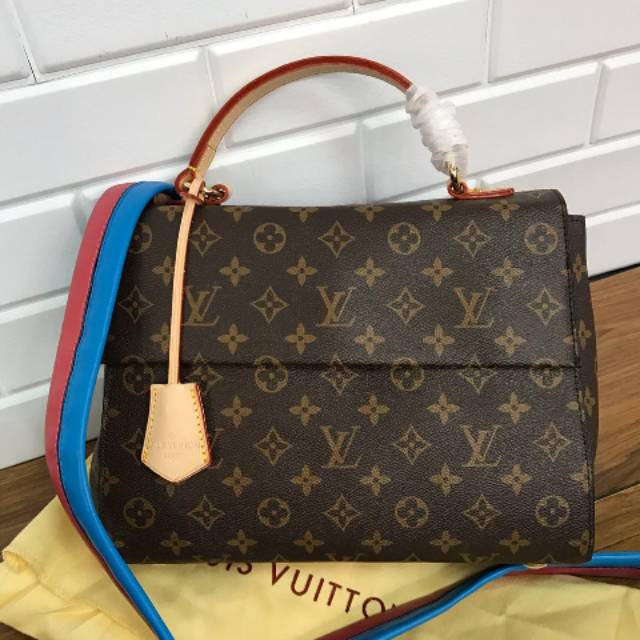 

FASHION CLU_NY KULIT SERAP AIR (AD NO SERI) GOOD TALI STRAP UK 25*23*10 / UK 29*22*11