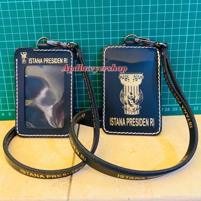 

Name Tag ID Card Tali Kulit ISTANA PRESIDEN RI ORIGINAL PREMIUM
