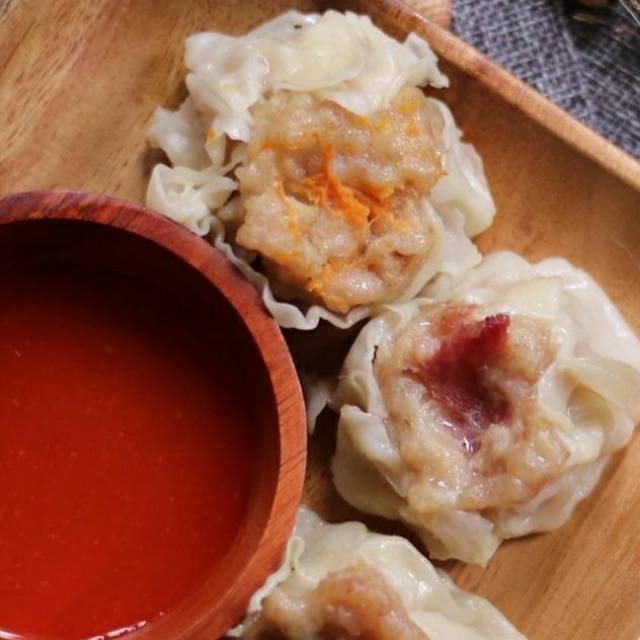 

DIMSUM frozen 1 box isi 10 pcs