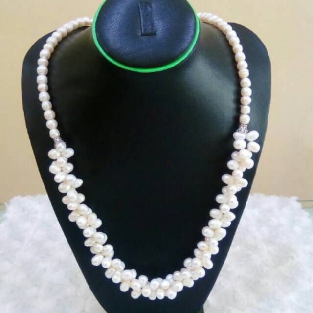 Perhiasan Kalung mutiara tawar asli /Lombok Pearls