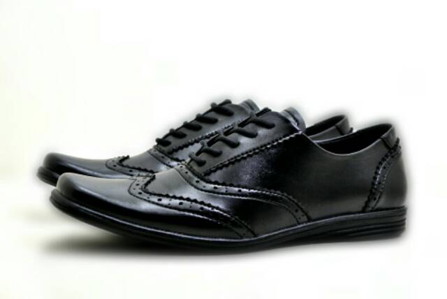 Sepatu Pria Pantofel Geovelli Formal Sepatu Kerja Kulit Asli Berkualitas Model 1976