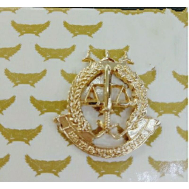 pin topi mut kejaksaan RI
