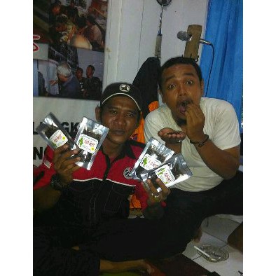 

Ready Stok BELALANG GORENG ATAU WALANG GORENG ABAH GEYOT Limited