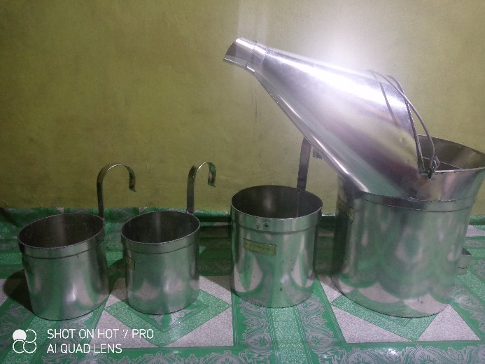 Canting Minyak 2 Liter / Literan Minyak 2 Liter / Takaran Minyak 2 Liter / Gelas Ukur 2 Liter / Ukur