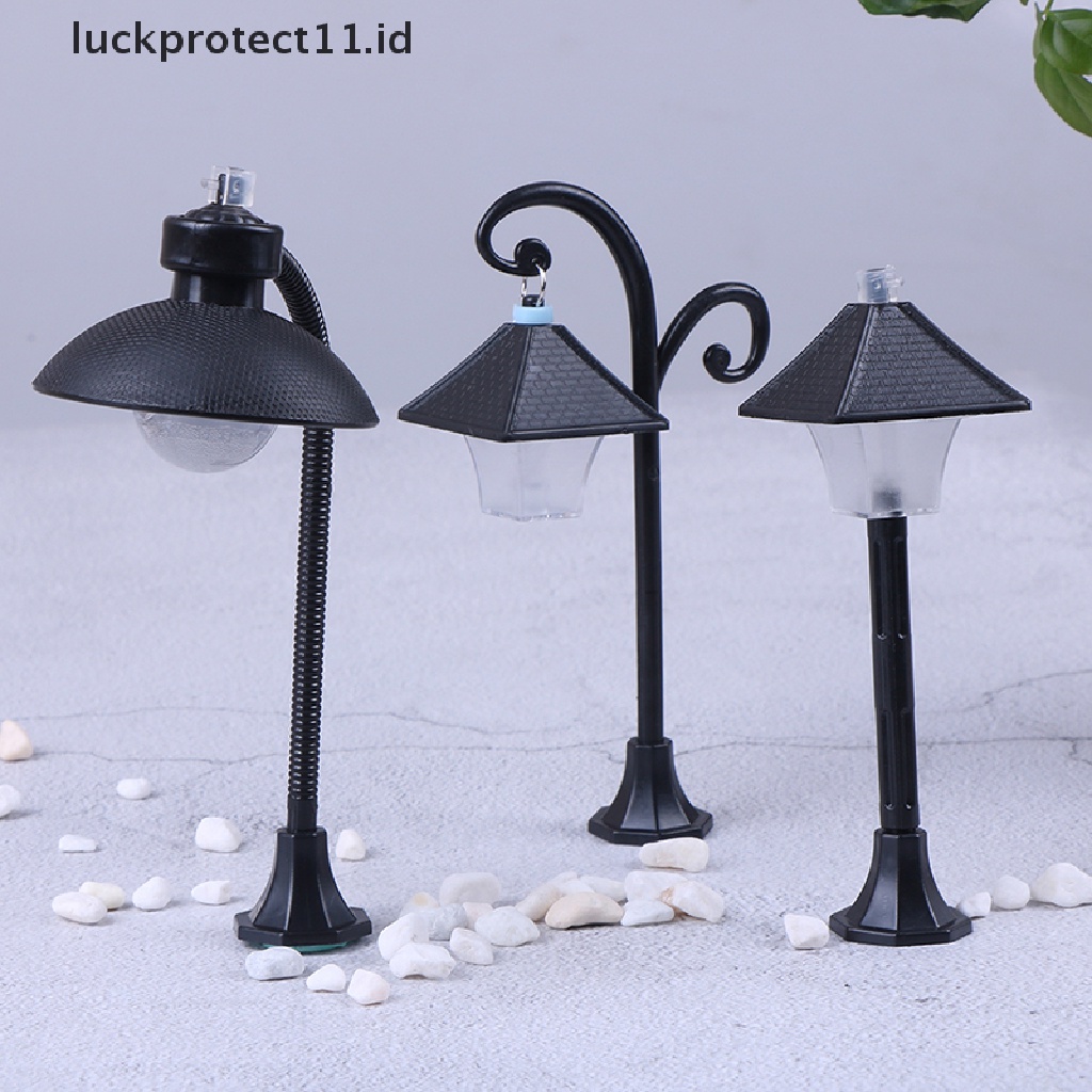 // Hg &amp; ID// 1pc Lampu Jalan Kerajinan Patung Hiasan Taman Miniatur fairy garden decor.