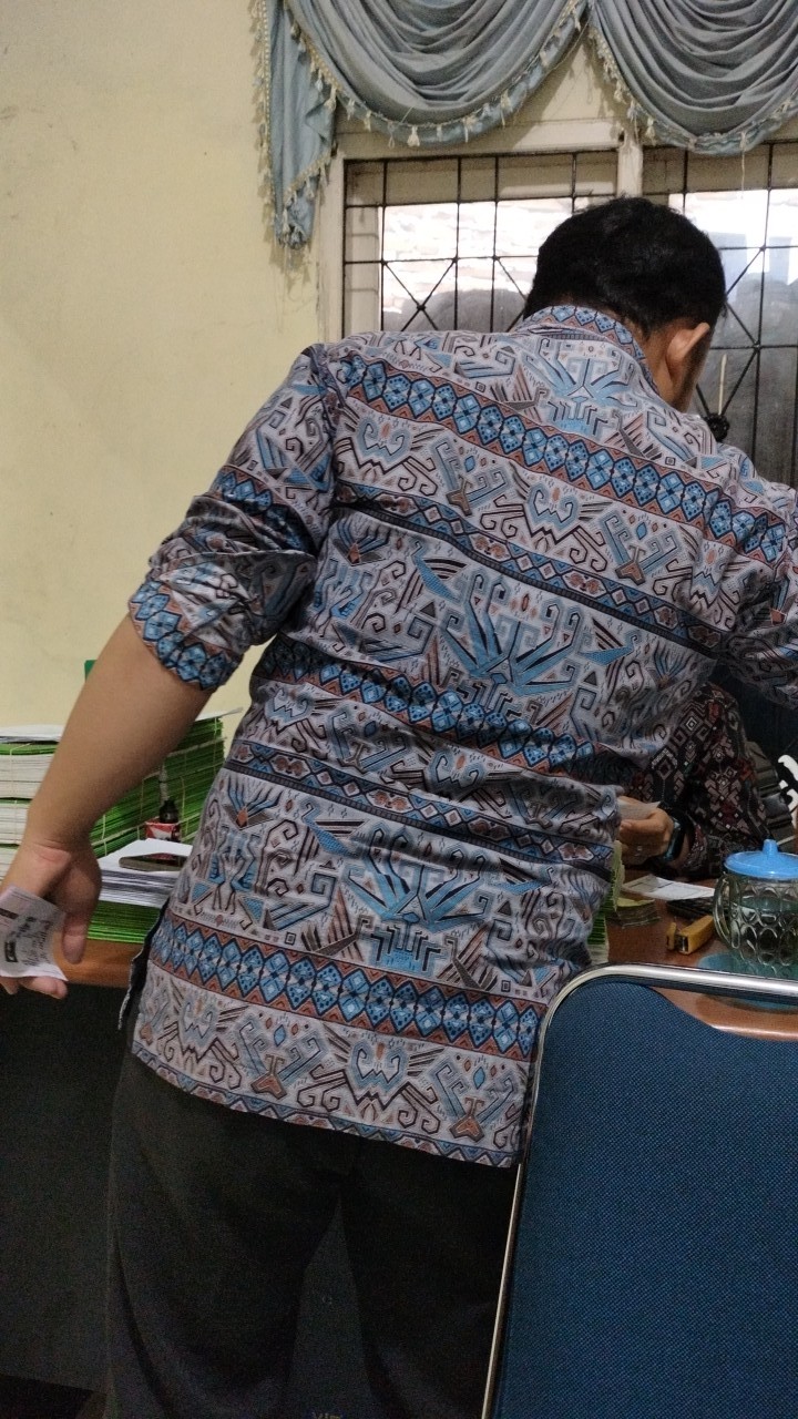 Batik Pria Lengan Panjang.-batik Pekalongan