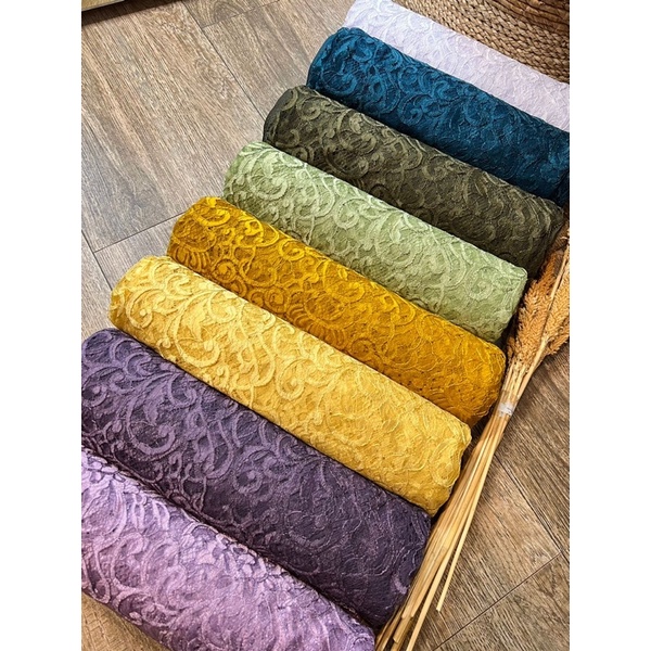 Kain brokat metalik mawar original by Djuwita Kebaya