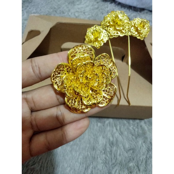 TUSUK KONDE DAN BROSS mirip seperti emas asli