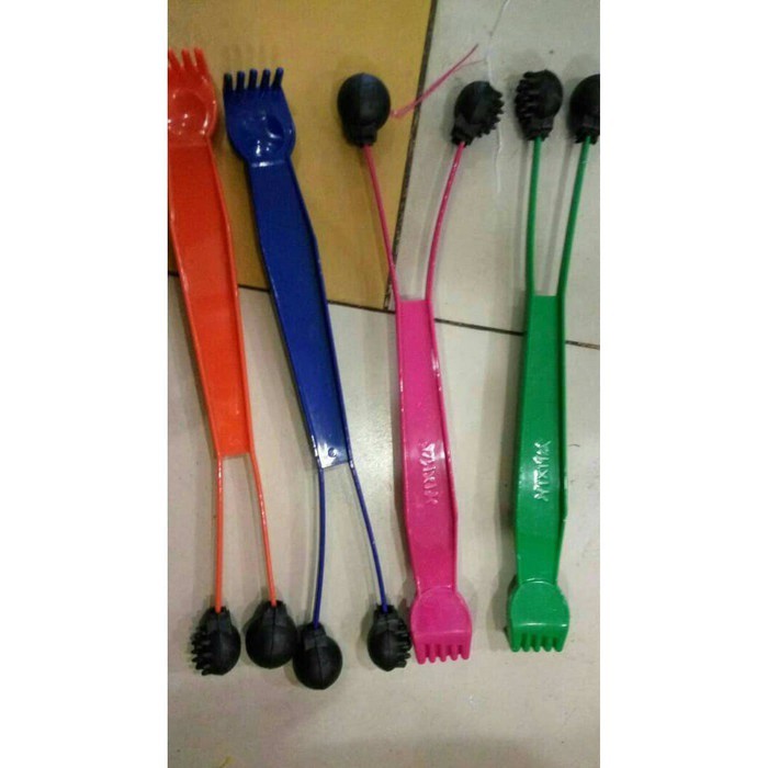 alat pijat / pemukul badan / garukan badan