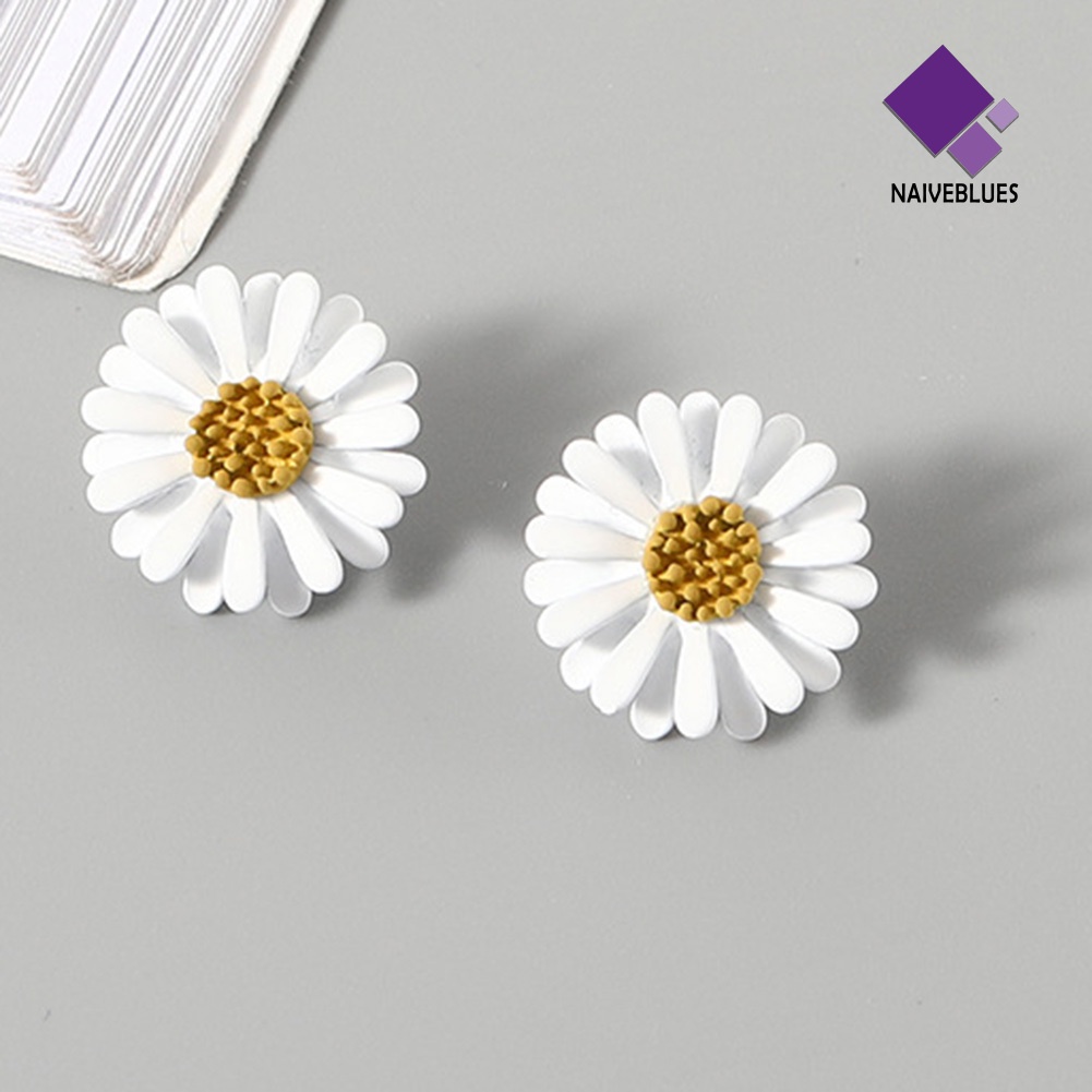 Anting Tindik Desain Bunga Aster Untuk Wanita