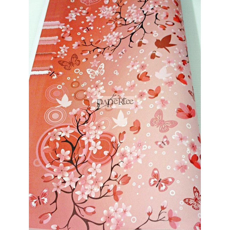 

Kertas Kado Kupu Merah