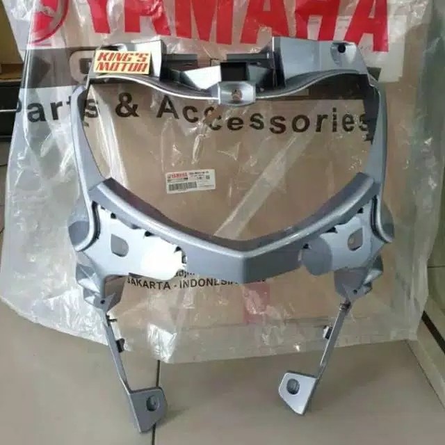 COVER BODY DEPAN SAYAP XEON GT 125 SILVER ORIGINAL