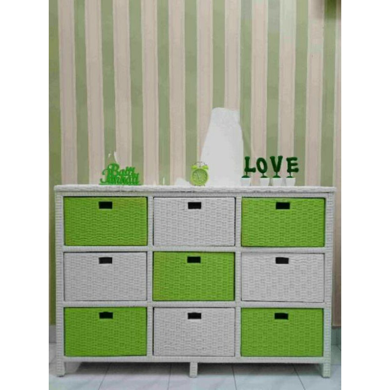 LEMARI LACI 9 ROTAN SINTETIS