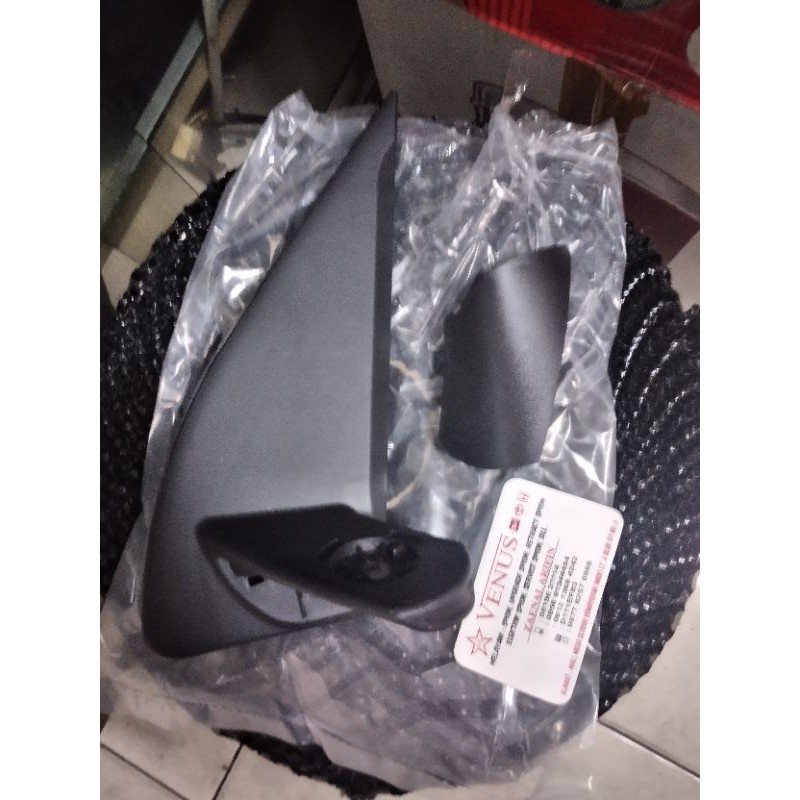 kaki spion luxio tipe x -tipe M