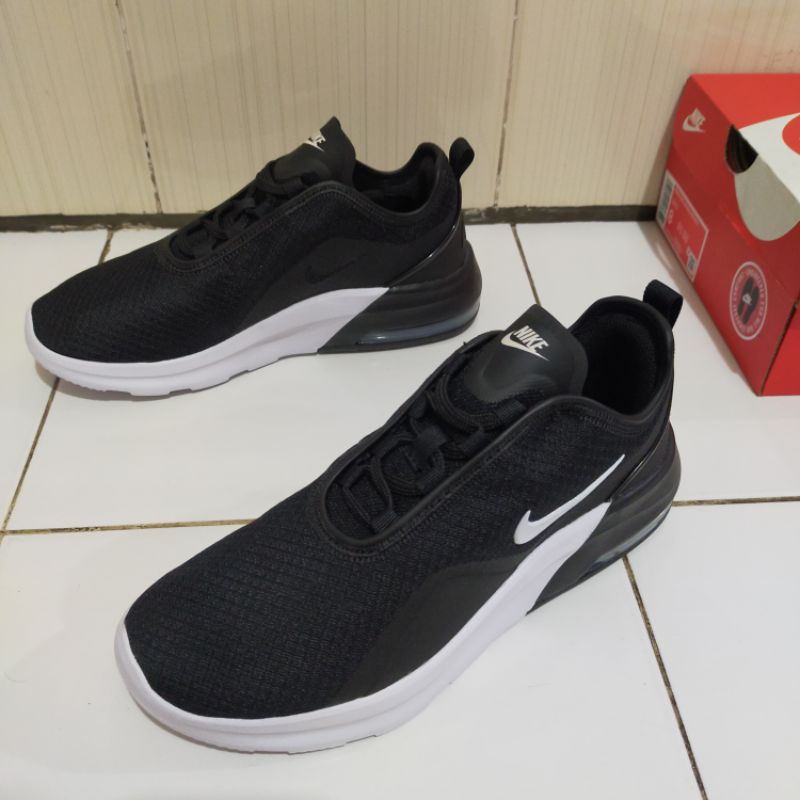 air max motion 2 trainers