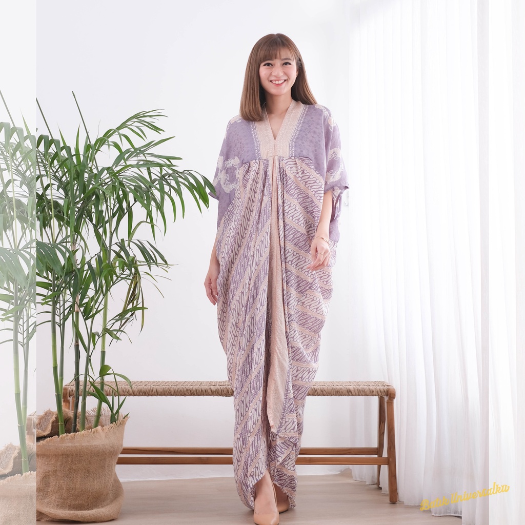 BATIK UNIVERSALKU - Long Kaftan Batik panjang viscose - Koi Silver. Kaftan pesta. Kaftan lebaran