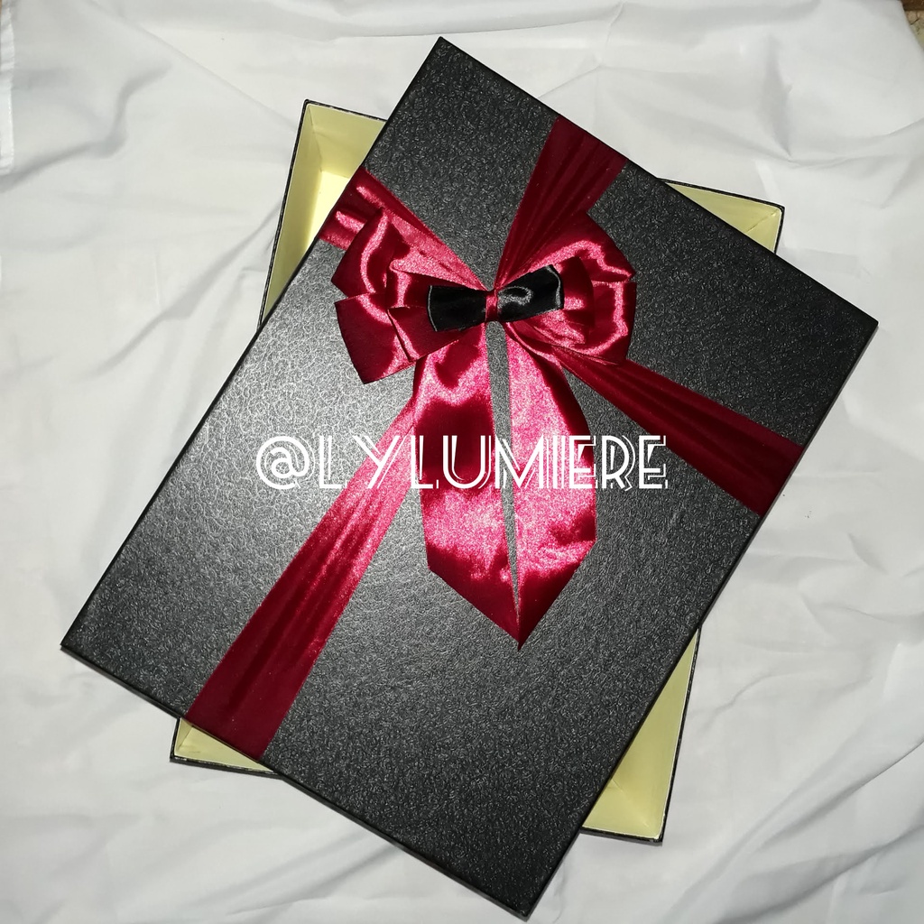 

gift box kotak kado hampers 30x40x15