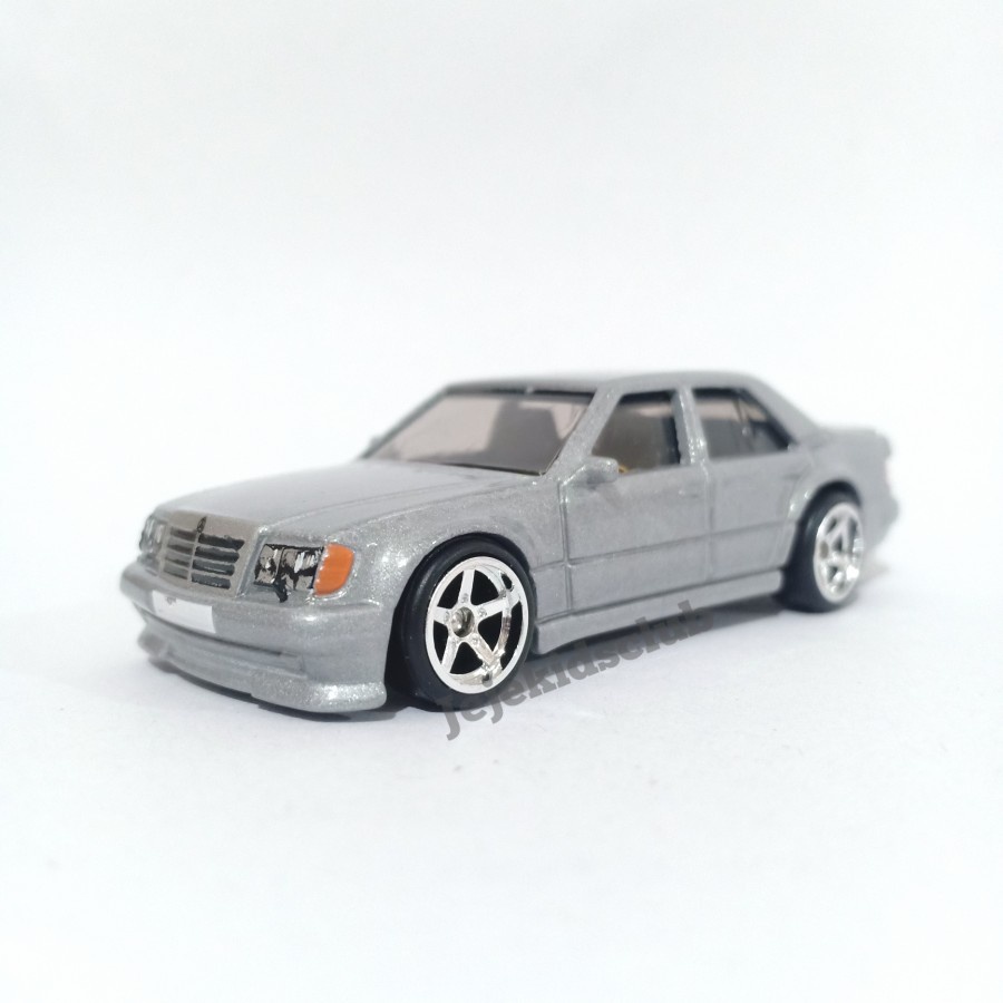 Hot Wheels Hotwheels Mercedes Benz 500 E Silver Ban Karet Custom Loose New Diecast Skala 1/64