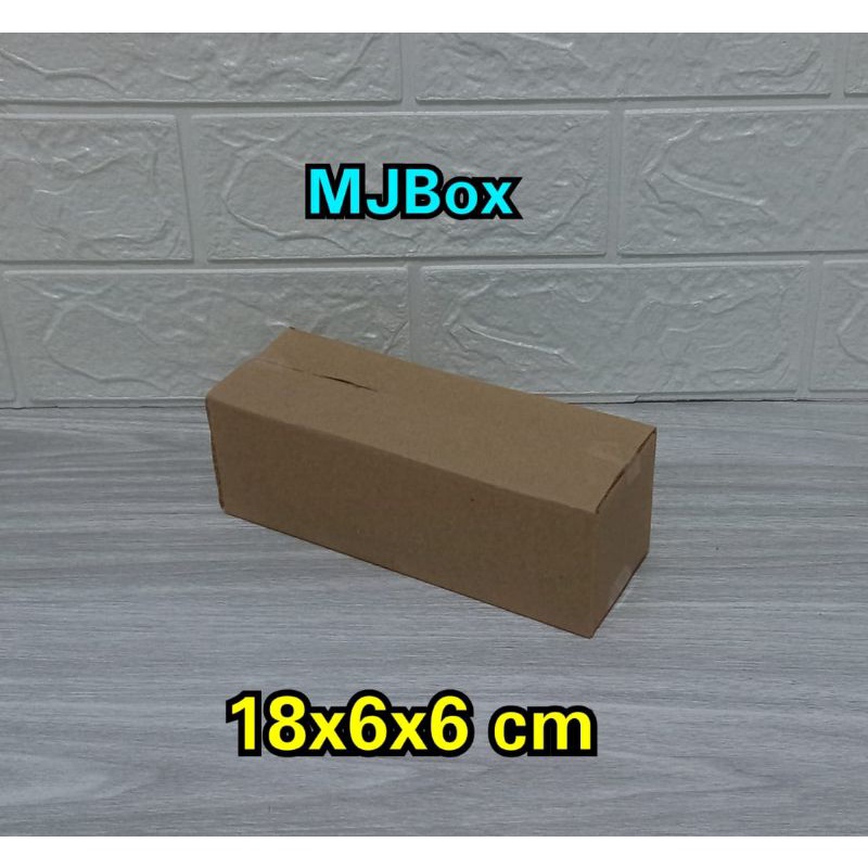 

Kardus karton uk. 18x6x6 cm Kotak Box ST untuk packing Souvenir -dll