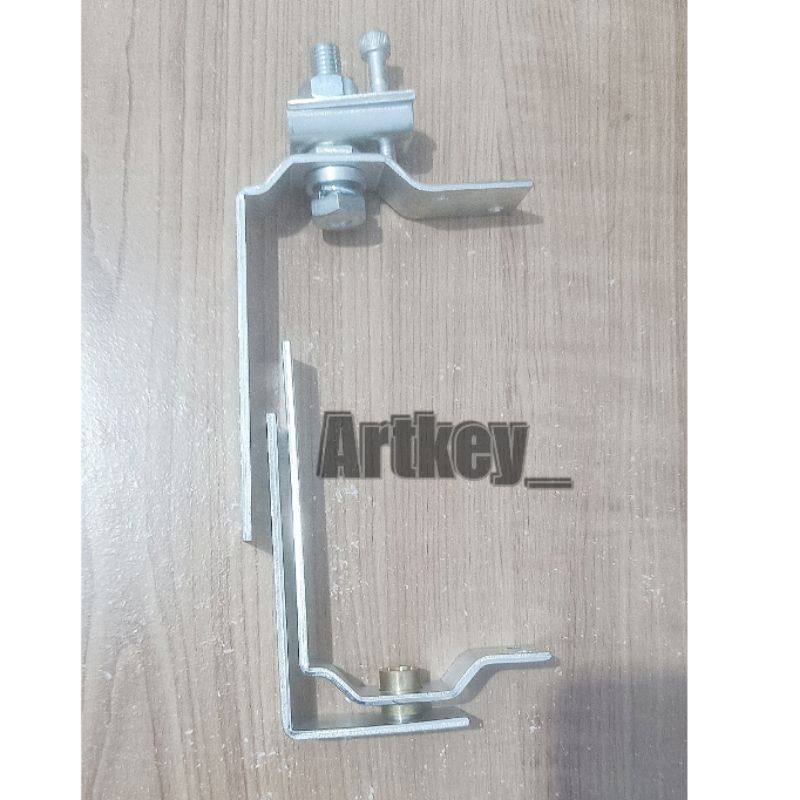 Top Hanger and Bottom Pivot For Pintu Lipat Alumunium