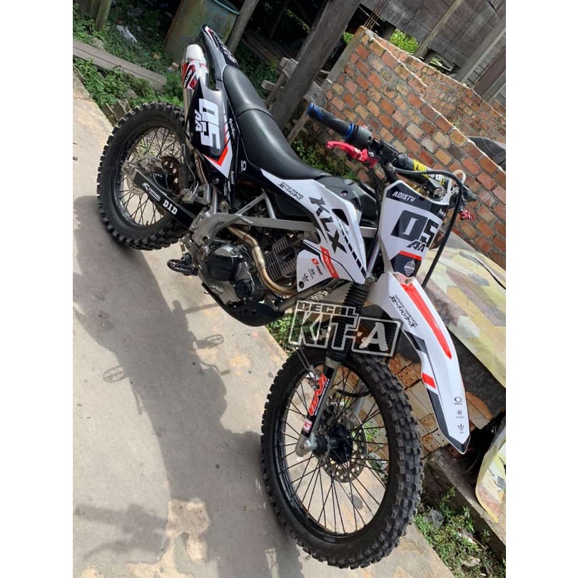Decal Klx 150 Bf Dekal Klx 150 G Full Body Putih Hitam