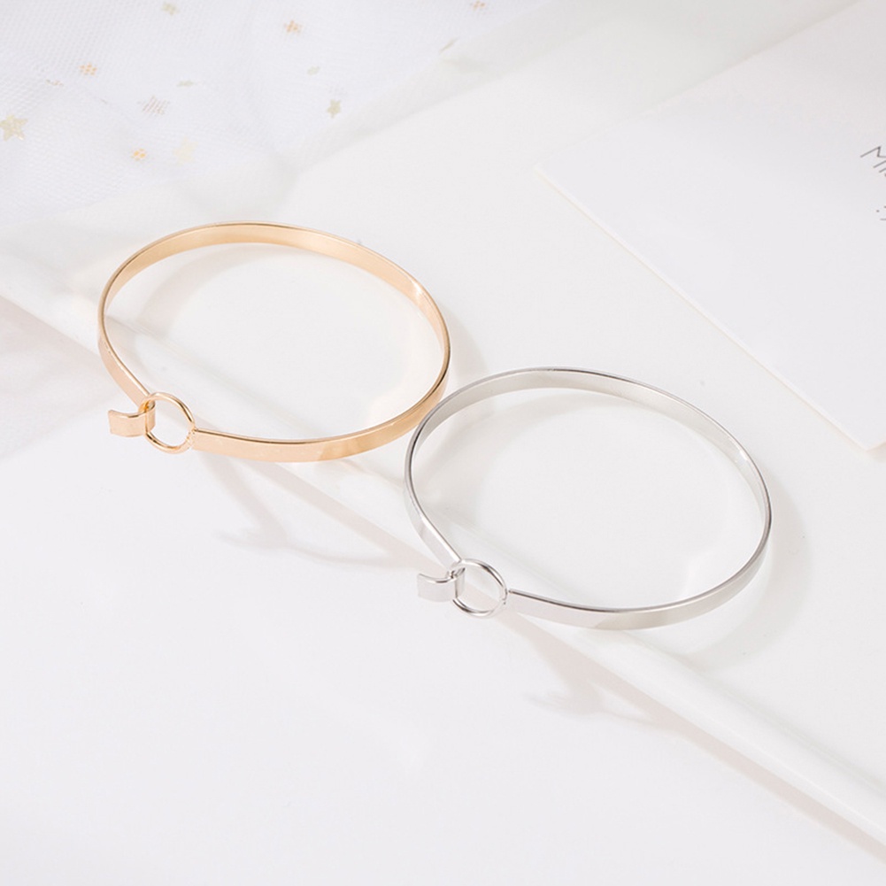 Hu Hu Hu Hu Hu Alat Bantu Pasang Kacamata♡ Gelang Bangle Open Desain Lingkaran Hollow Simple Untuk Wanita