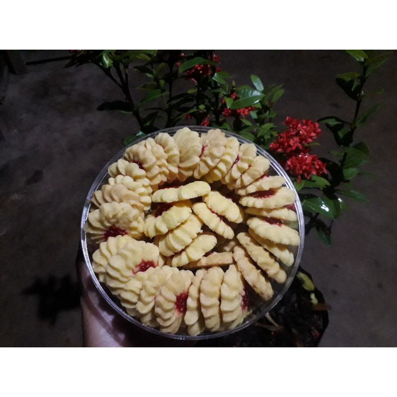 

Kue kering(Kue lebaran)