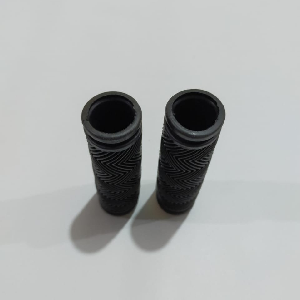 Deli baru Handgrip kecil grip hitam panjang 9 cm sepeda anak lipat