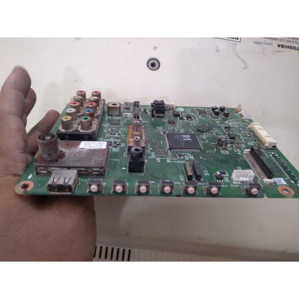 mesin tv 32pb10e 32PB10E mainboard LCD LED modul mobo TOSHIBA 32 inch mesin tv 32pb10e 32PB10E mainb