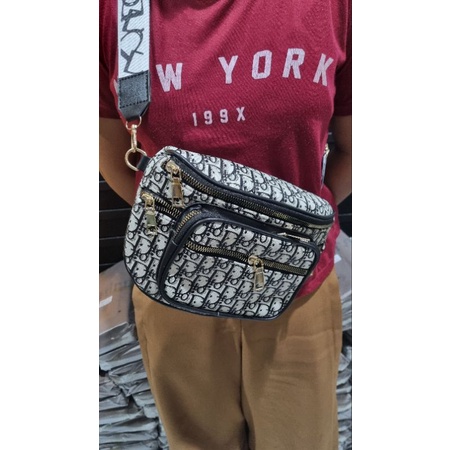 Tas Selempang Waistbag Tas Pinggang Kantong Depan