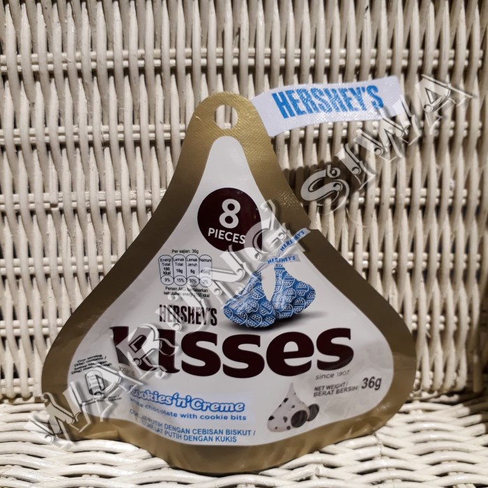 

hershey's kisses cookies & cream 36 gram