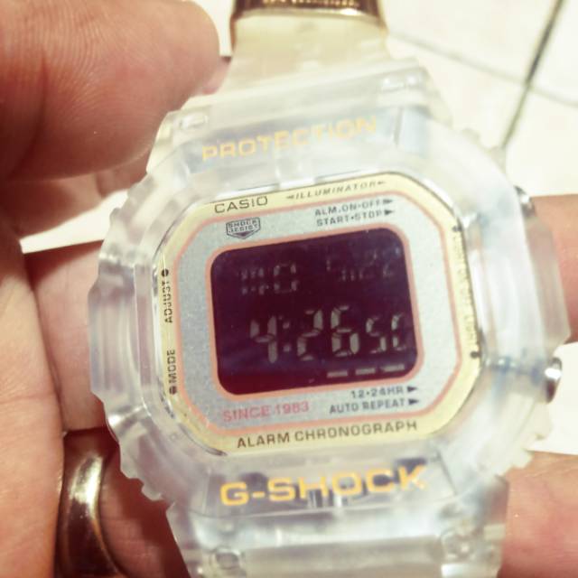 Jam wanita G-Shock